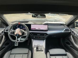 BMW M4 40i xDrive Cabrio *HEAD-UP - 360 KAM - NAVI* picture 34