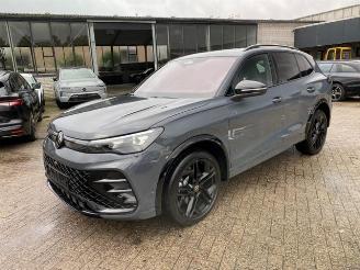 Unfallwagen Volkswagen Tiguan 2.0 TSI DSG 4Motion R-Line *HEAD-UP-PANO* 2025/5