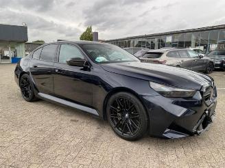 Auto incidentate BMW M5 *HEAD-UP - KERAMIK - CARBON-PAKET -B&W* 2025/1
