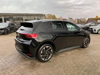 Volkswagen ID.3 Pro Performance Business picture 3