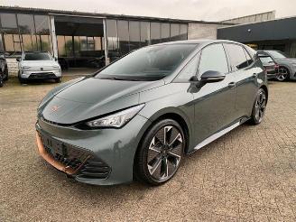 Coche accidentado Cupra Born VZ 240kW *SCHALENSITZE - HEAD-UP - PANO* 2025/2