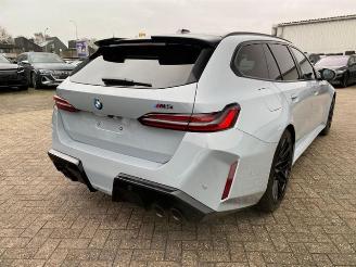 Schadeauto BMW M5 Touring *HEAD-UP - PANO - BOWERS - 360* 2025/2