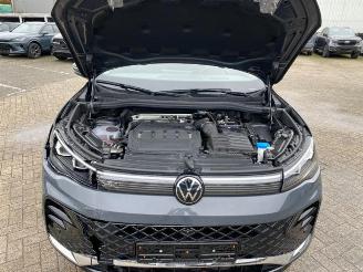 Volkswagen Tiguan 2.0 TDI DSG 4Motion R-Line* AHK - HUD * picture 13
