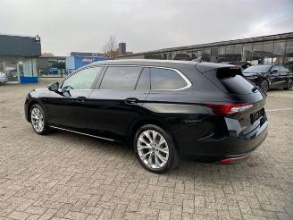 Skoda Superb Combi 1.5 TSI iV L&K *HEAD-UP - PANO-AHK* picture 2