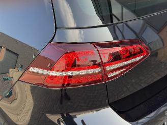 Volkswagen Golf 1.2 TSI Allstar Pano Navi Led Xenon Stoelverw picture 6