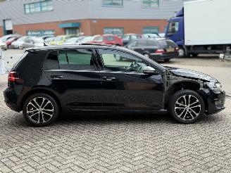 Volkswagen Golf 1.2 TSI Allstar Pano Navi Led Xenon Stoelverw picture 3