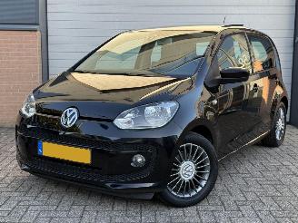 skadebil auto Volkswagen Up! High UP! Pano Navi Nap Cruise Lage km 2014/5