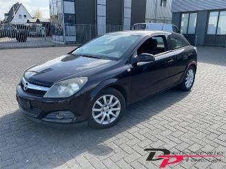 demontáž osobní automobily Opel Astra Astra H GTC (L08), Hatchback 3-drs, 2005 / 2011 1.4 16V Twinport 2007/11