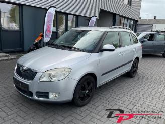 disassembly passenger cars Skoda Fabia Fabia II Combi, Combi 5-drs, 2007 / 2015 1.4i 16V 2008/10