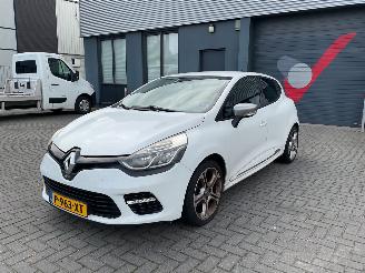Vaurioauto  passenger cars Renault Clio 1.2 GT Sport 2014/6