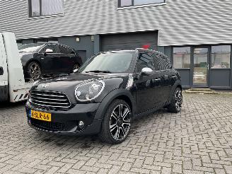 Damaged car Mini Countryman 1.6 Benzine 2013/1