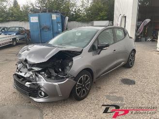 Démontage voiture Renault Clio Clio IV (5R), Hatchback 5-drs, 2012 / 2021 0.9 Energy TCE 90 12V 2013/1
