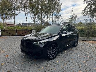 skadebil auto BMW X1 BMW X1 Baureihe X1 23 i xDrive M Sport Trekhaak Camera VOL 2023/11