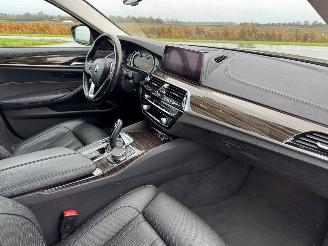 BMW 5-serie 530d Limo Luxury Line Panorama Massage Nightview Trekhaak VOL! picture 3