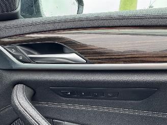 BMW 5-serie 530d Limo Luxury Line Panorama Massage Nightview Trekhaak VOL! picture 10