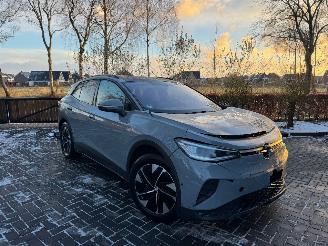 skadebil auto Volkswagen ID.4 Volkswagen ID.4 Pro 210 kW Pro Performance Panoramadak Trekhaak Ambiance 360view VOL 2024/6