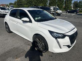 Unfallwagen Peugeot 208 STYLE 2021/1