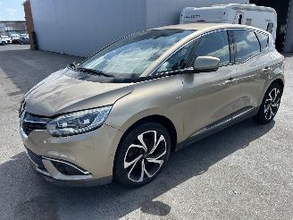 Damaged car Renault Scenic BOSE 2018/5