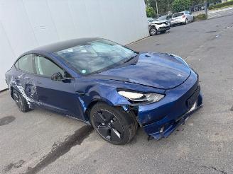 Unfallwagen Tesla Model 3 DUAL MOTOR AWD 2022/2