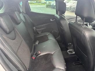 Renault Clio  picture 9