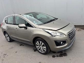 Schadeauto Peugeot 3008  2014/3