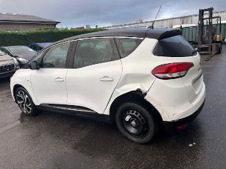 Renault Scenic BOSE AUTOMAAT picture 4