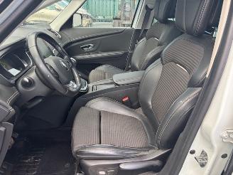 Renault Scenic BOSE AUTOMAAT picture 11