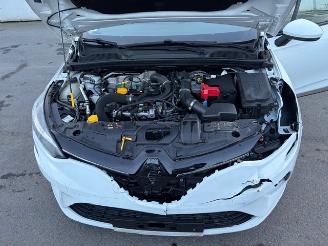 Renault Clio  picture 10