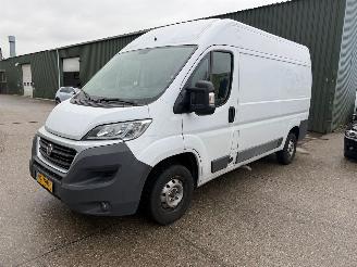 skadebil bedrijf Fiat Ducato 30 2.3 Multijet L2H2 2016/9