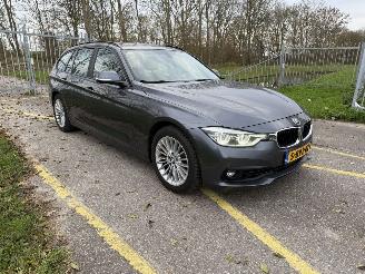 BMW 3-serie Touring 318i Executive SCHADEVRIJ!! picture 7