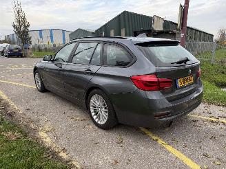 BMW 3-serie Touring 318i Executive SCHADEVRIJ!! picture 3