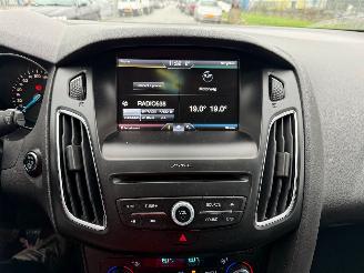 Ford Focus Wagon 1.0 Titanium picture 13