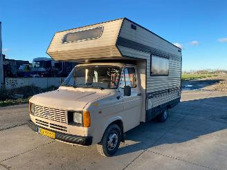krockskadad bil camper Ford  Transit MK2 2.3 Diesel Camper 1984/7