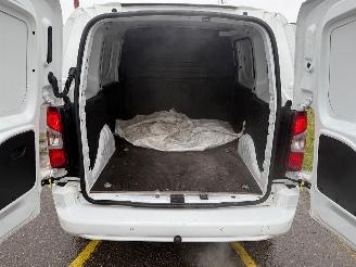 Opel Combo 1.5D L1H1 Edition picture 20
