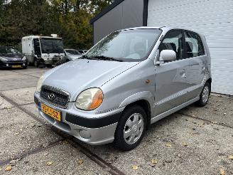 krockskadad bil auto Hyundai Atos 1.0i SLX NAP Rijdbaar 2003/1