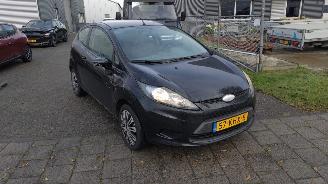 Voiture accidenté Ford Fiesta 1.25 limited  benzine airco 2009/1