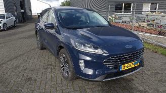 skadebil auto Ford Kuga 2.5 phev st-line mooie auto!! 2021/1
