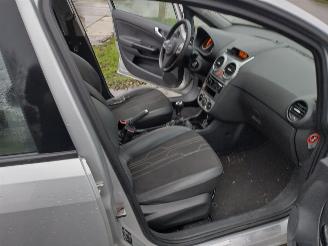 Opel Corsa 1.3 cdti ann. edition gebruikersschade picture 20