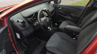 Renault Clio Estate 1.5 dCi Dynamique nette auto picture 11