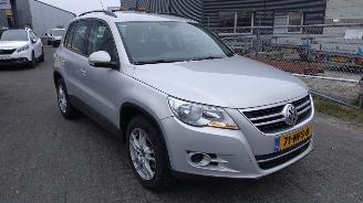 Avarii autoturisme Volkswagen Tiguan 1.4TSI Comfort en Design 4 Motion lichte schade 2010/1