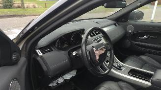 Land Rover Range Rover Evoque 2.0 TD$ HSE DYnamic Pano 95000 kn MAP mooie auto! picture 12