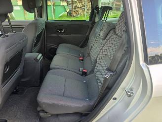 Renault Grand-scenic  picture 7