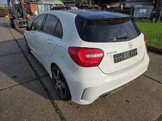 Mercedes A-klasse a250 picture 7