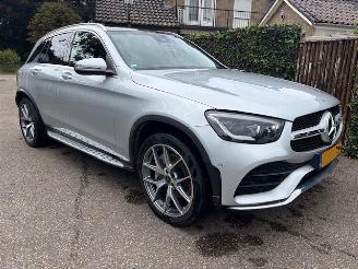 Voiture accidenté Mercedes GLC AMG 300 4-MATIC PANORAMA LEER VOLL 2020/10