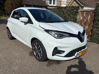 krockskadad bil auto Renault Zoé R135 Zen 52 kWh 400KM RANGE INCL BATTERY 2020/5