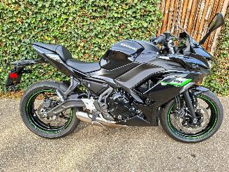 Vaurioauto  motor cycles Kawasaki  NINJA 650 rijbewijs A2 geschikt! 2025/6