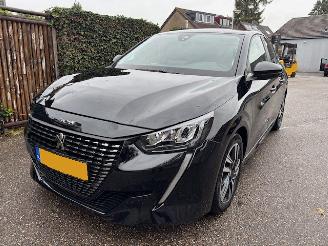 Avarii autoturisme Peugeot 208 1.2 75 SPORT 2023 2023/6