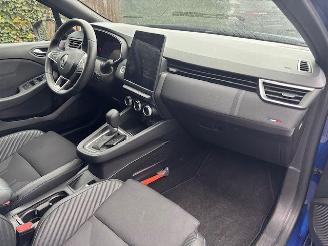 Renault Clio 1.6 E FULL-HYBRID ESPERIT-ALPINE 145 picture 13