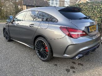 Schadeauto Mercedes AMG CLA  45 AMG  4-MATIC 381 PK AUTOMAAT PANORAMA 2017/3