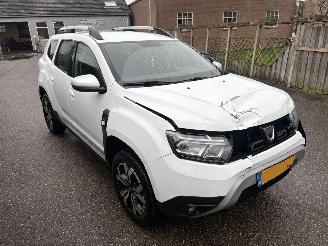 krockskadad bil auto Dacia Duster 1.0 tce PRESTIGE 12-2021 2021/12